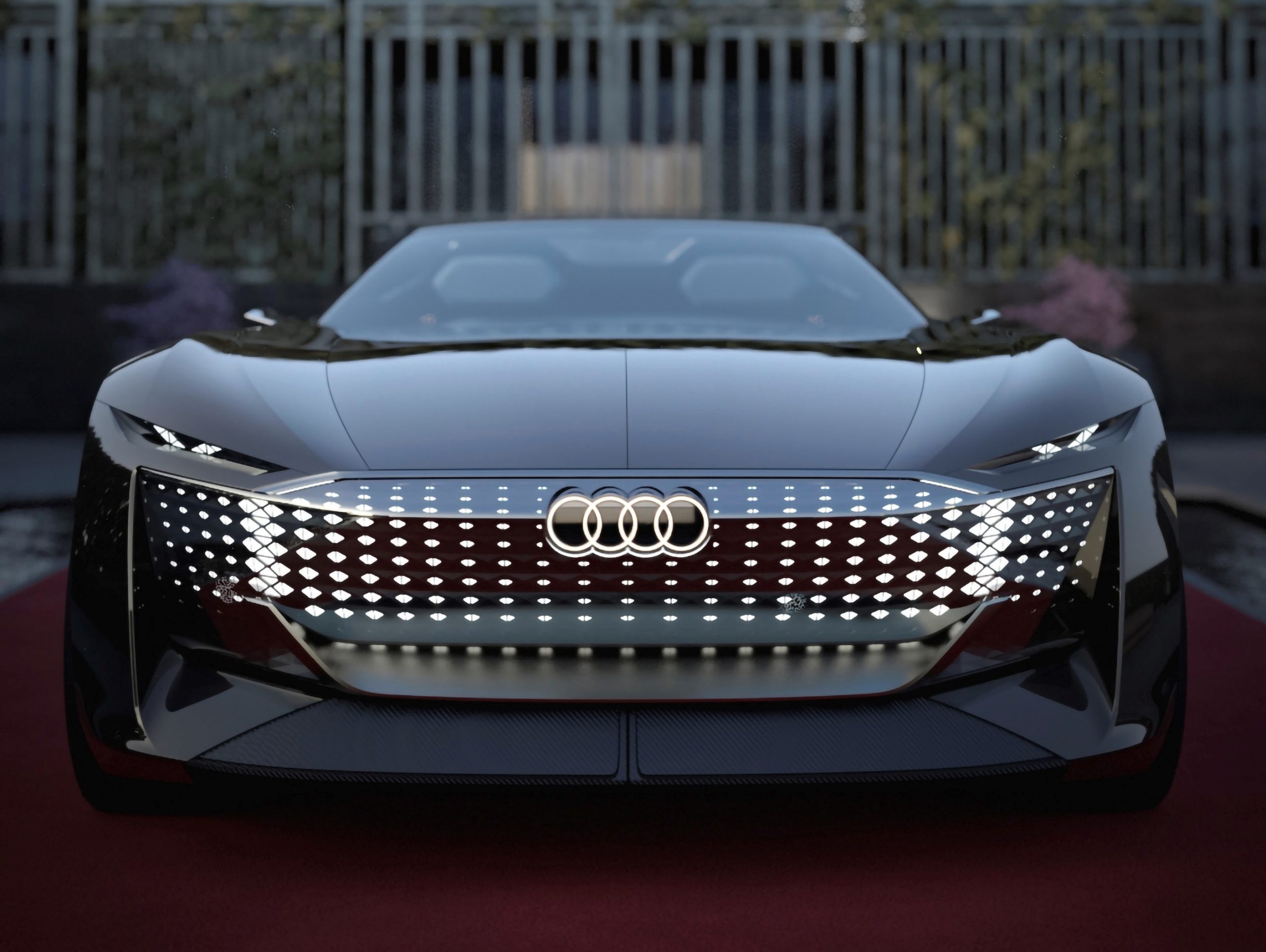 Ein hochmodernes Audi Auto von vorne