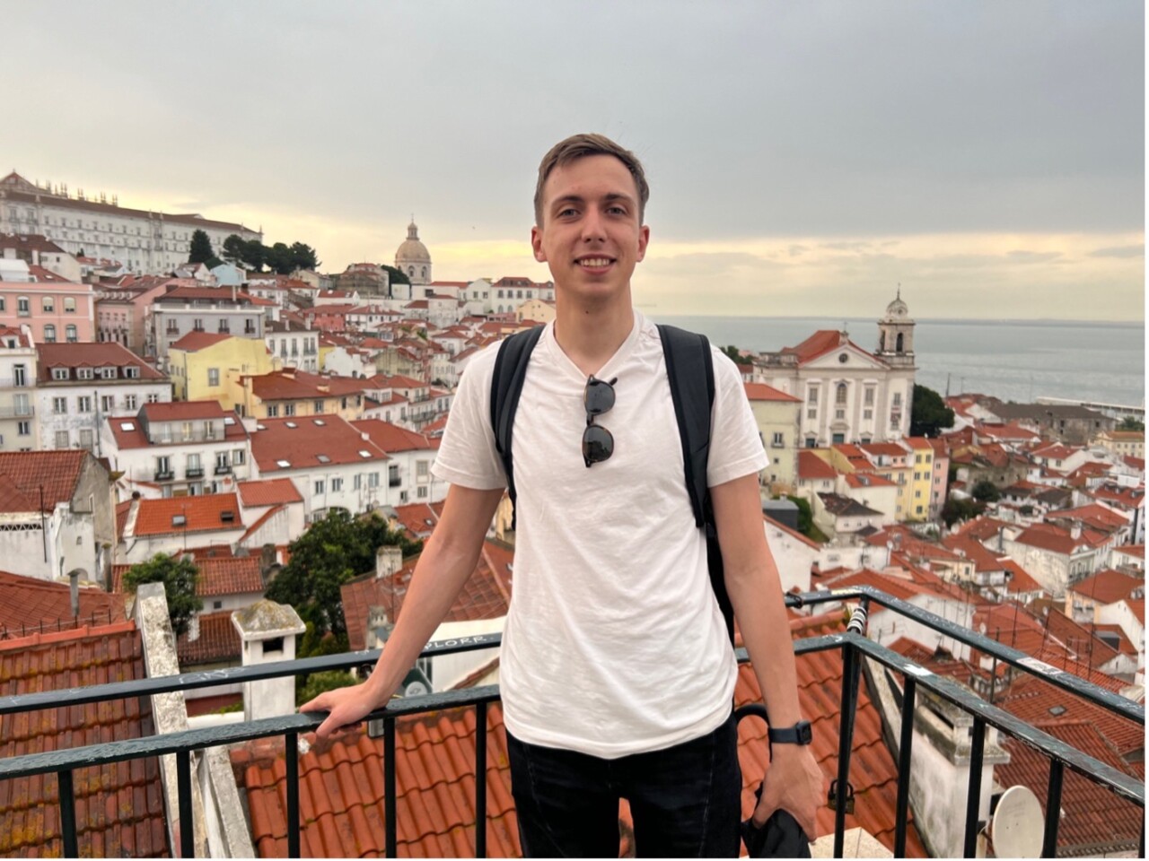 man sending in front of the Portugal view