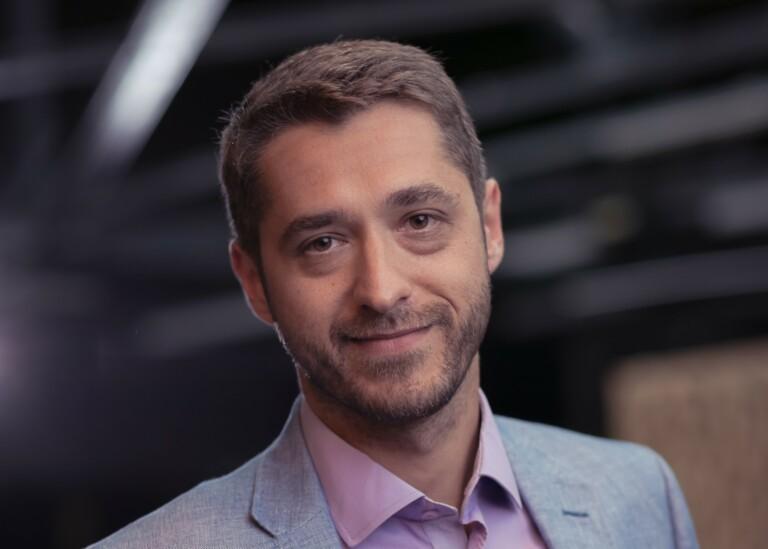 Artur Assor, Business Area Director